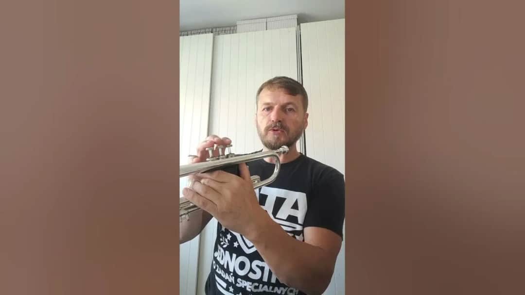 Podstawy gry na trąbce dla początkujących - pierwsze nuty i ćwiczenia