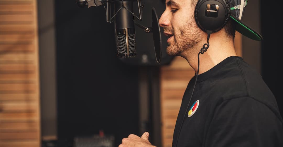 Jak nagrać dobry podcast o muzyce? Poradnik krok po kroku