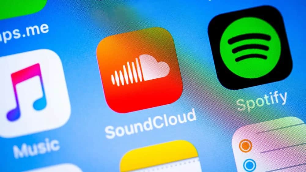 Spotify czy SoundCloud: Która platforma muzyczna jest lepsza?
