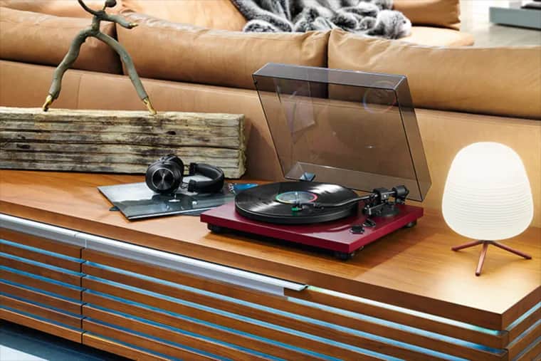 Odrodzenie winylu: Dlaczego analogowe jest ponownie na topie?